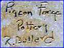 PIGEON FORGE POTTERY  -  RUTH BALLARD (Studio Pottery, Tennessee, USA)  - ca 1970s